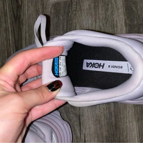 Hoka Bondi 8 size 8 lilac marble/elderberry - Picture 5 of 5
